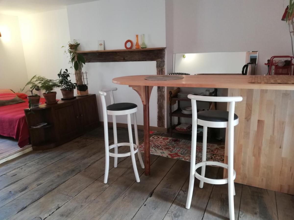 Studio Cosy Uzerche Buitenkant foto